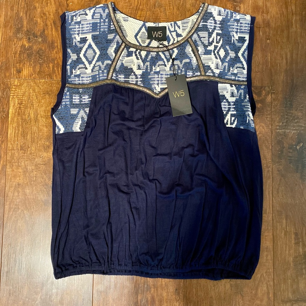 Anthropologie W5 Navy Embroidered Sleeveless Top L
